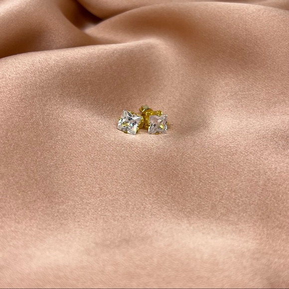 Princess Cut Gold Toned Crystal Studded Earring - Picture 1 of 5